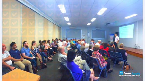 Foto de la Brisbane School of Theology #12