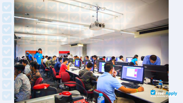 Foto de la Deakin College #5