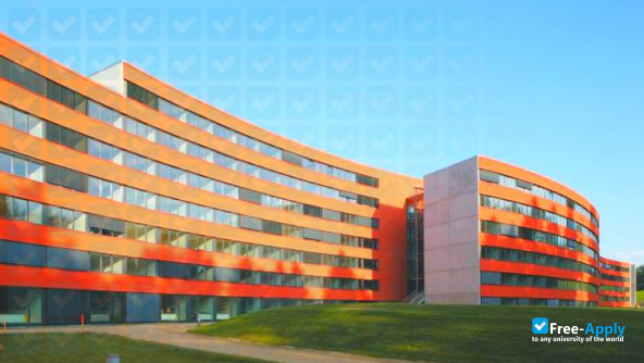 Photo de l’University of Applied Sciences Salzburg #11
