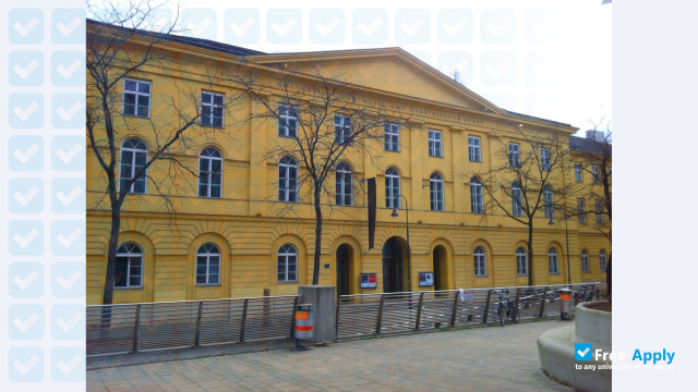 University of Music and Performing Arts Vienna photo #7