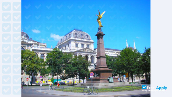 University of Vienna photo #10