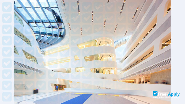 Foto de la Vienna University of Economics and Business #7