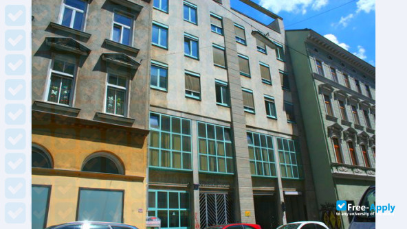 Institute for Advanced Studies in Vienna photo #8