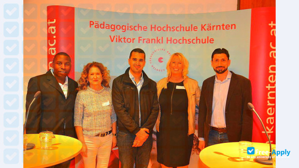 Foto de la Institute for Higher Studies Vienna #8