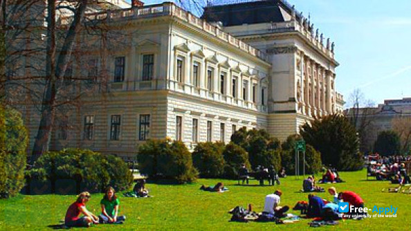 Foto de la University of Graz #2