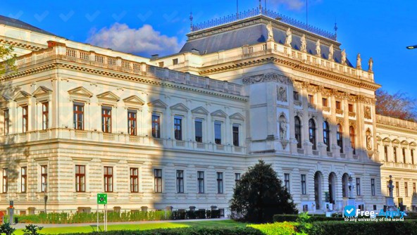 Foto de la University of Graz #9