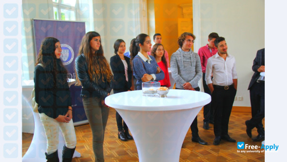 Lauder Business School photo #10