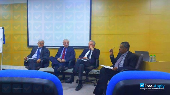 Arabian Gulf University photo #3