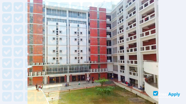 Photo de l’Ahsanullah University of Science and Technology #6