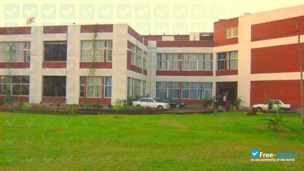 International University of Business Agriculture and Technology photo #5