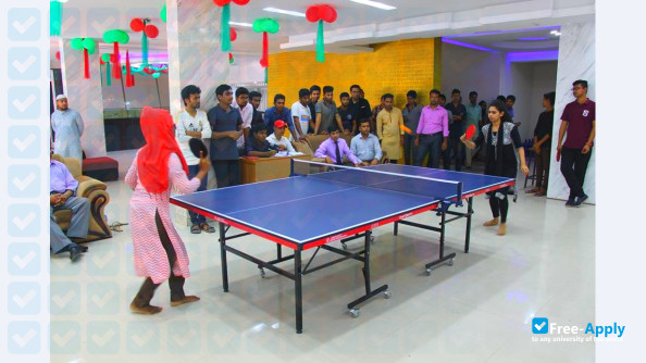 Foto de la Sonargaon University #2