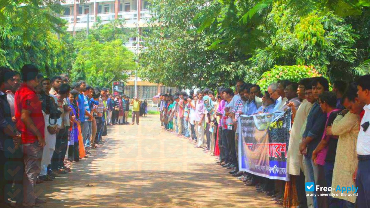 Photo de l’Jatiya Kabi Kazi Nazrul Islam University #8