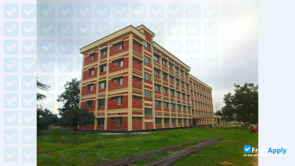 Foto de la Bangabandhu Sheikh Mujibur Rahman Agricultural University #5