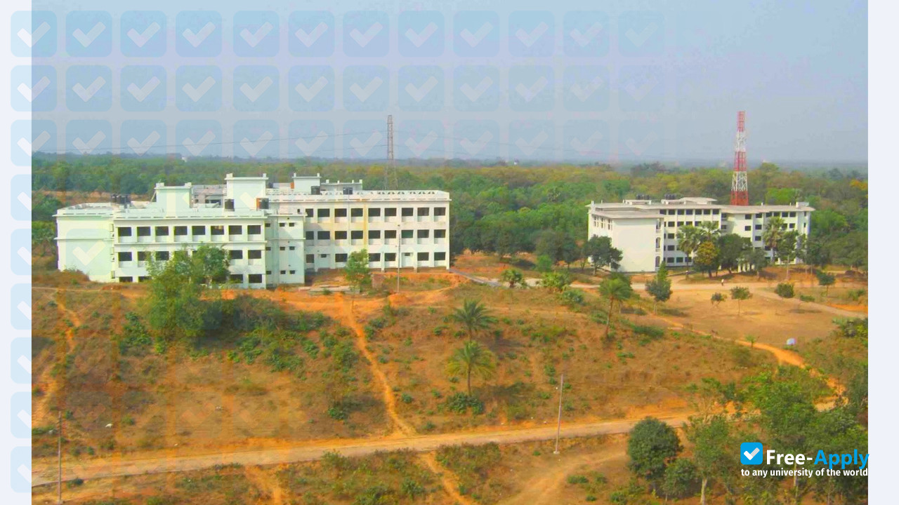 Comilla University photo #4
