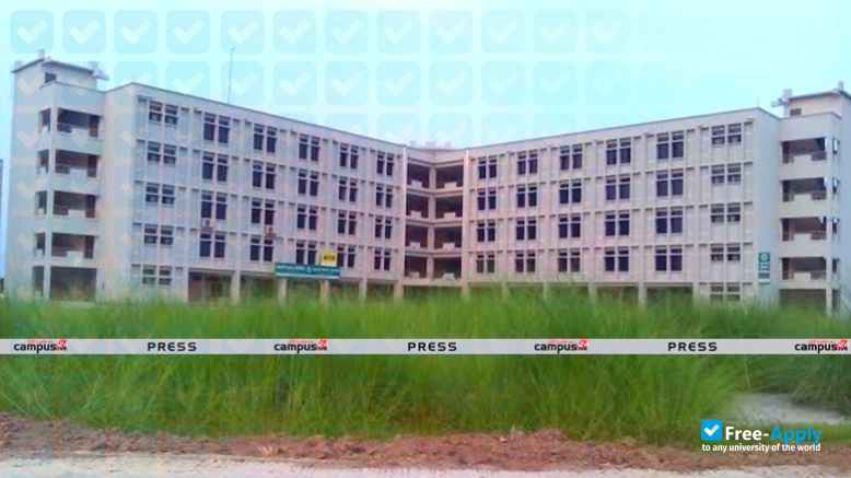 Bangabandhu Sheikh Mujibur Rahman Science and Technology University photo #5