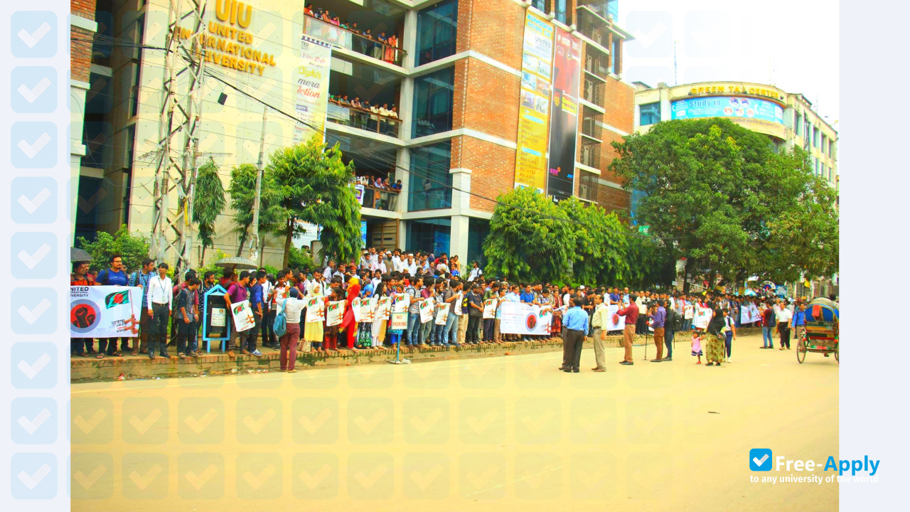 United International University photo #10