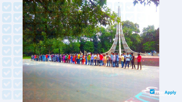 Фотография University of Chittagong