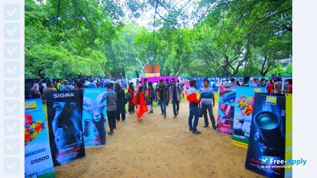 University of Chittagong photo #11