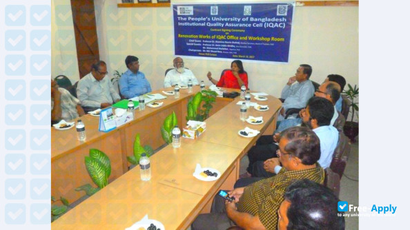 Photo de l’People's University of Bangladesh #2