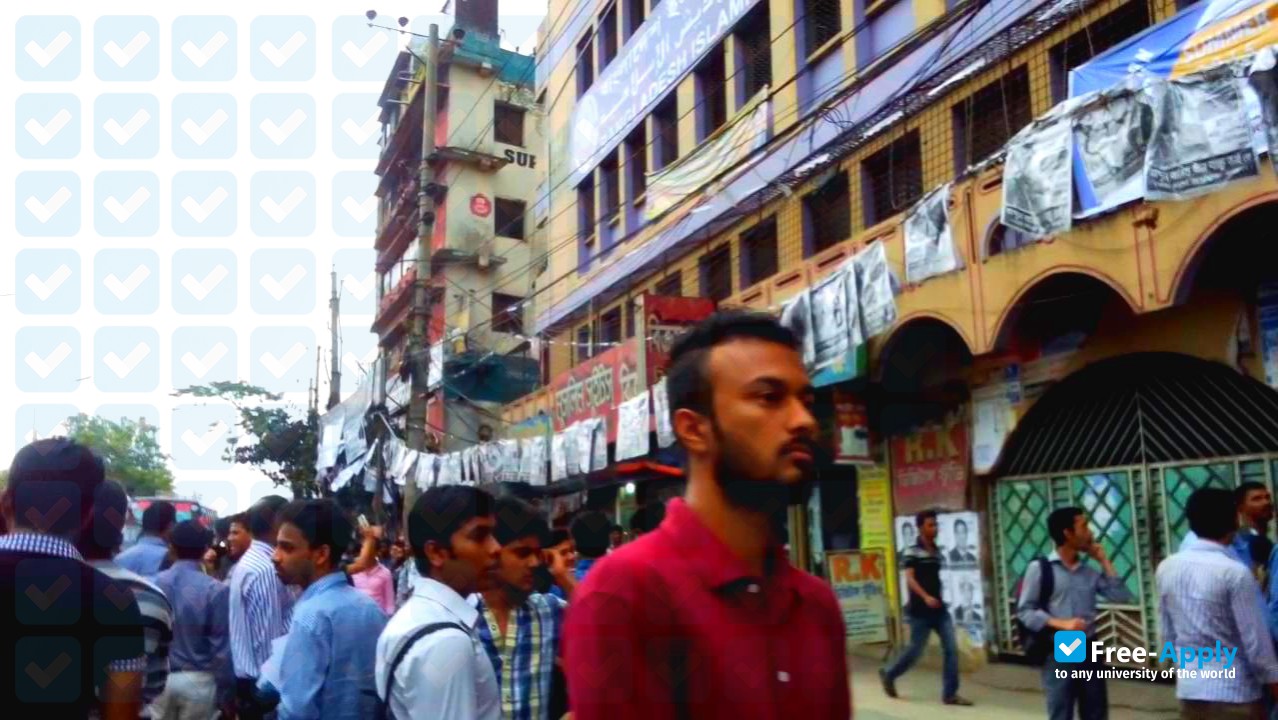 Foto de la Bangladesh Islami University #5