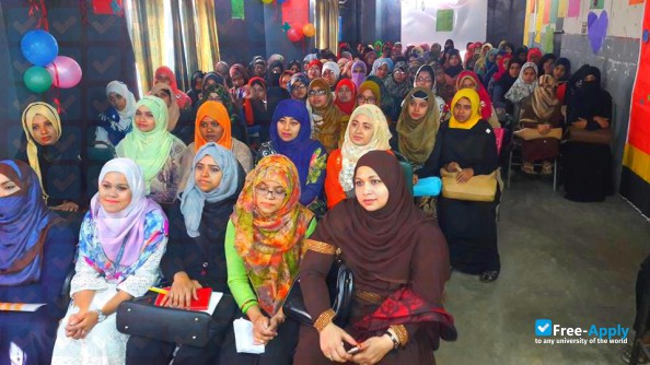 Foto de la Bangladesh Islami University #8