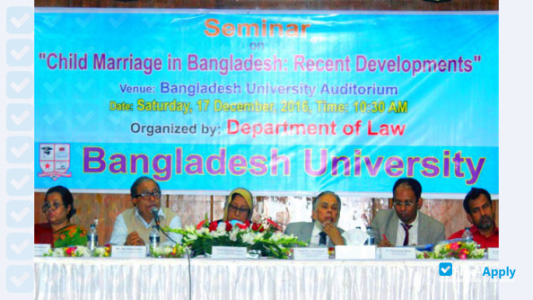 Photo de l’Bangladesh University #3