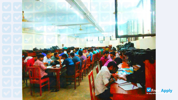 University of Rajshahi фотография №4