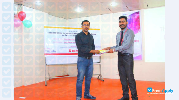 University of South Asia фотография №12