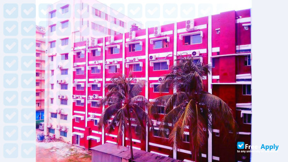 Фотография Bangladesh University of Business and Technology