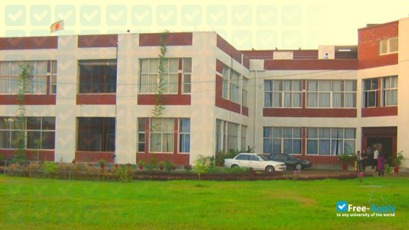 Bangladesh University of Business and Technology photo #4