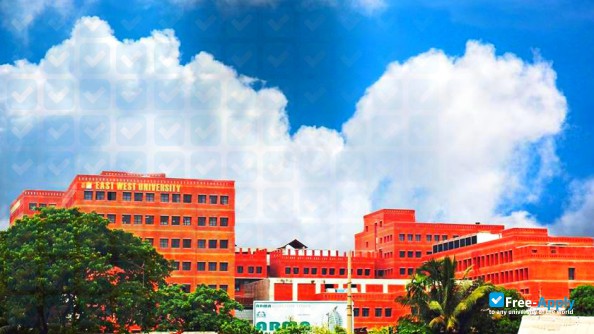 East West University photo #1
