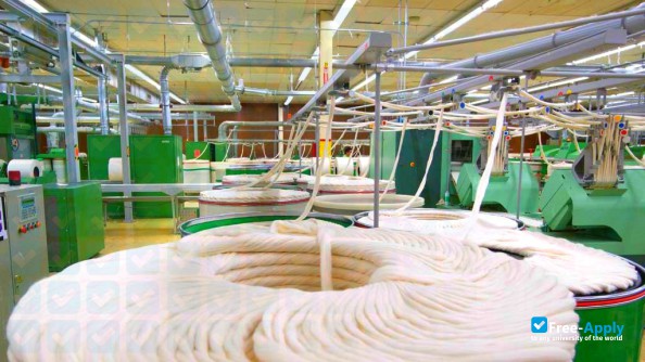 Photo de l’Bangladesh University of Textiles #10