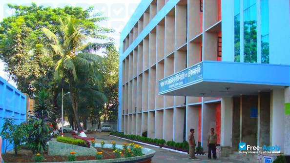 Foto de la Bangladesh University of Textiles #3