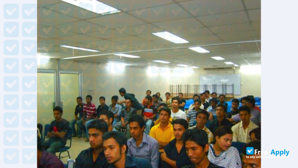 Photo de l’Stamford University Bangladesh #3