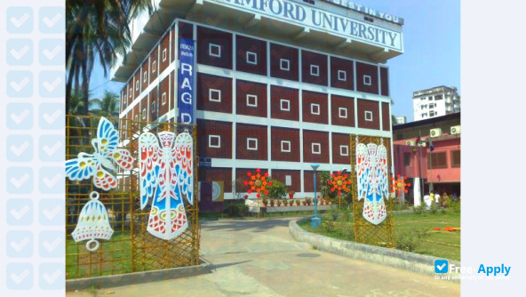 Photo de l’Stamford University Bangladesh #11