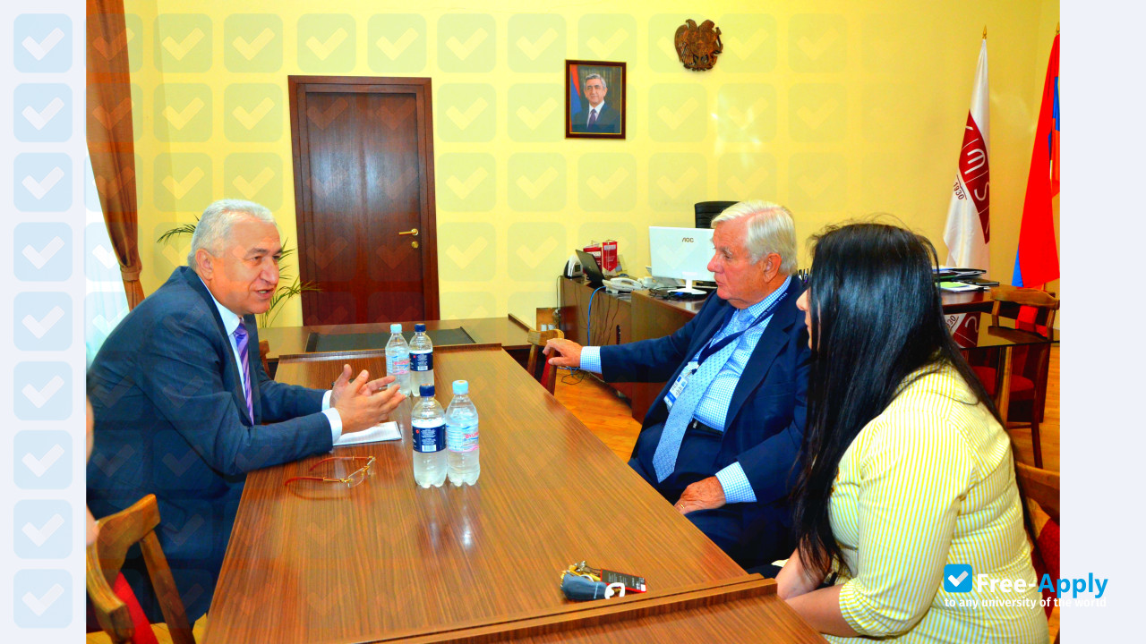 British School of Business Armenia photo #2