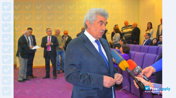 Photo de l’American University of Armenia #6