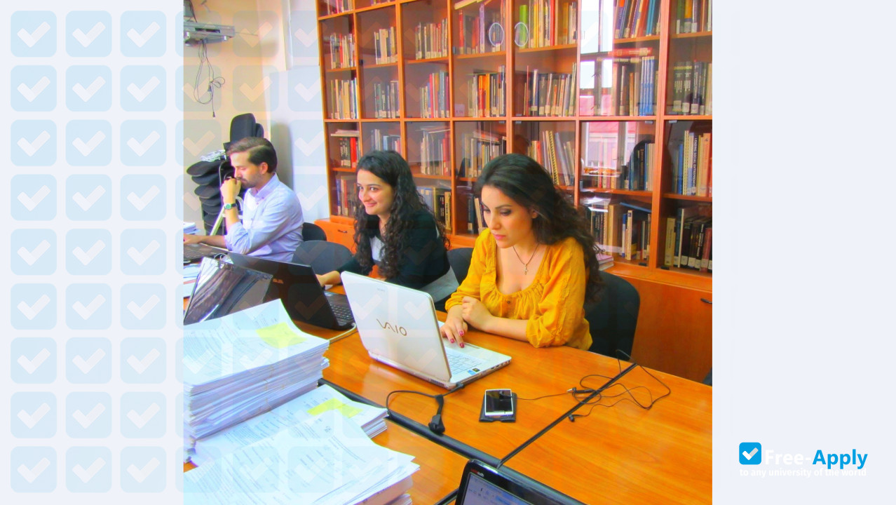 University of International Economic Relations photo #2