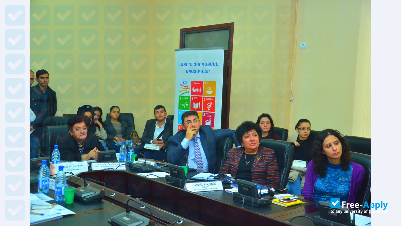 University of International Economic Relations photo #6