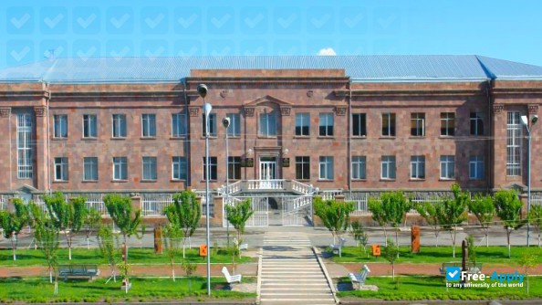 Foto de la Grigor Lusavorich University