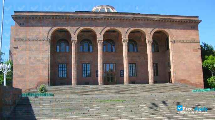 Foto de la International Scientific-Educational Center of the National Academy of Sciences of Republic of Armen #8