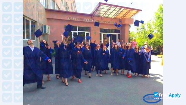 Photo de l’Mehrabyan Medical Institute #5