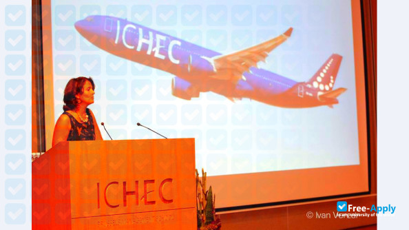 Photo de l’High School ICHEC #11