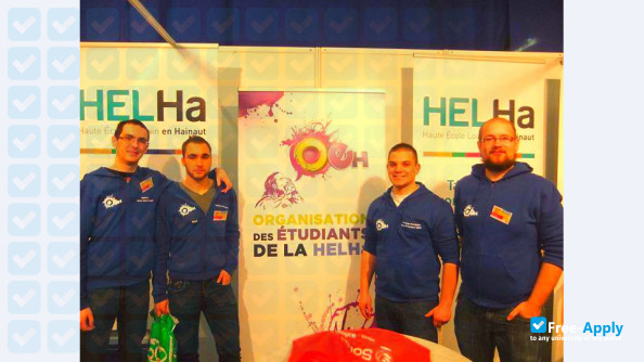 High School Louvain en Hainaut photo #2