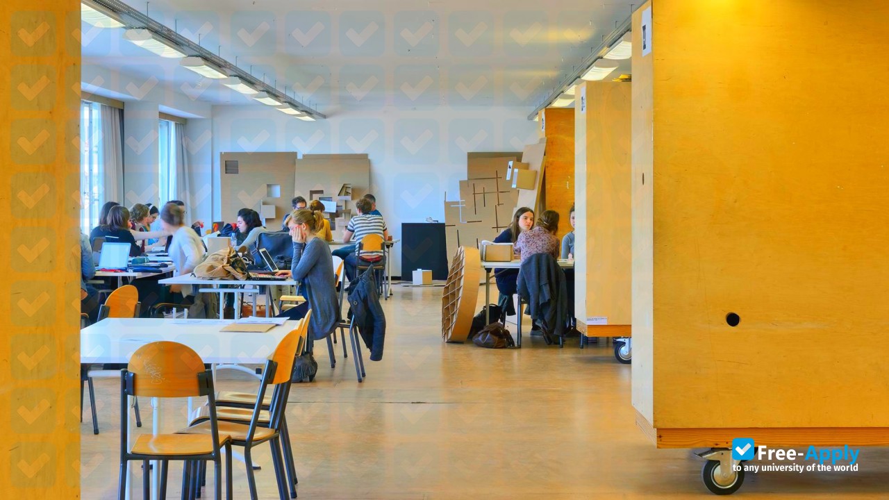 Institut Saint-Luc photo #3