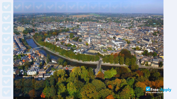 Foto de la University of Namur #2