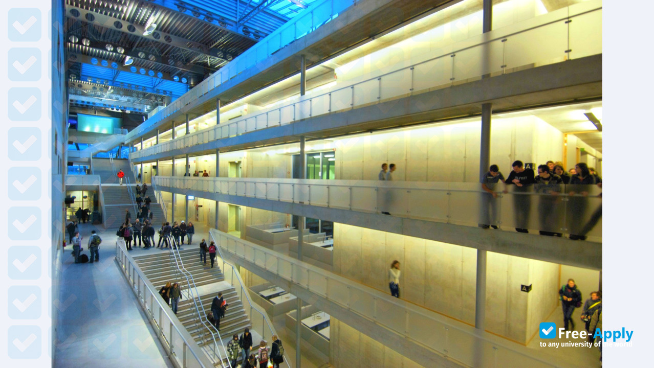 Photo de l’VIVES University College #10