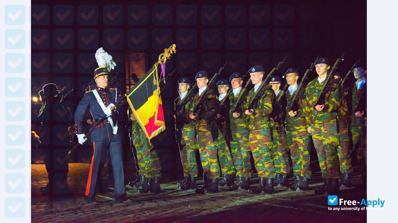 Photo de l’Royal Military Academy #10