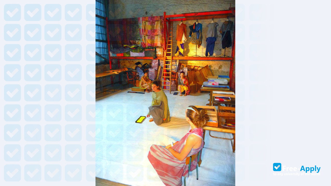 School of Arts Saint-Luc de Tournai photo #11