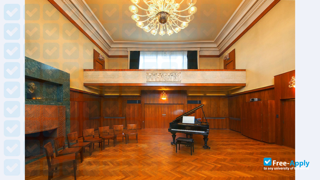 Queen Elisabeth Music Chapel фотография №2